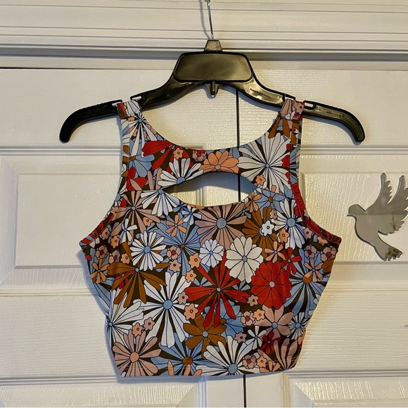 SO Floral Athletic Set Size Small - Picture 2 of 6